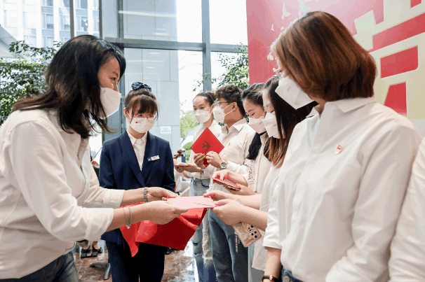 同过一次政治生日gif.gif 同过一次政治生日gif.gif